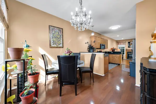 Eat-in dining area with natural light